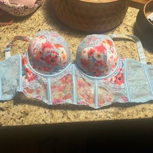 New Victoria’s secret bra new